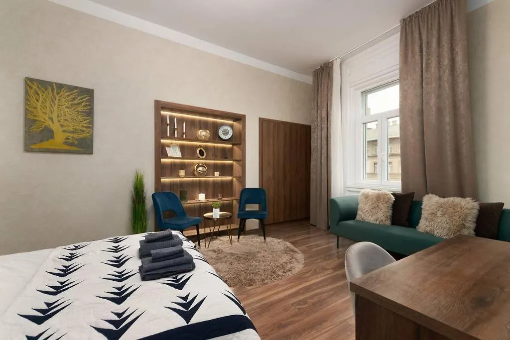 Apartment Contemporary Hidden Gem Art-Deco Residence Budapest